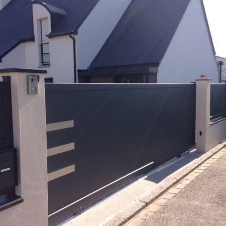 Portail battant - DÉCORS : SENSO - Horizal - coulissant / en aluminium / en inox