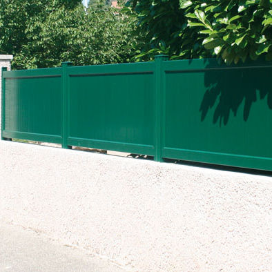 Clôture à lames - CONTEMPORAIN : JABAL - Horizal - de jardin / en aluminium / contemporaine