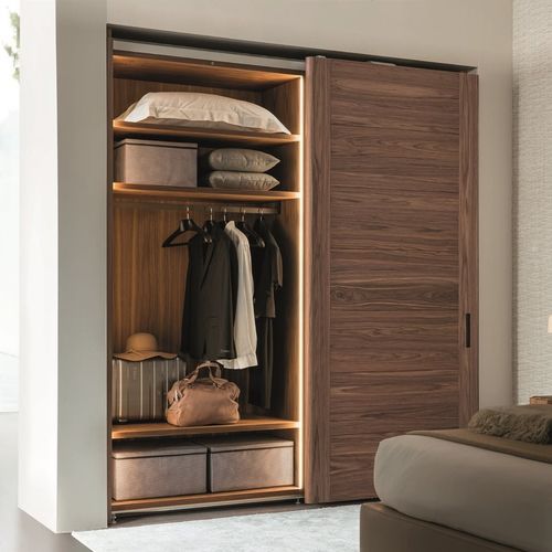 Placard - GLADKO - Porada - contemporaine / en métal / en cuir