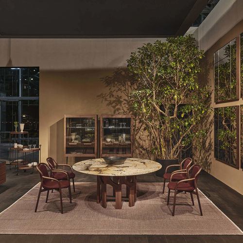 Table à manger contemporaine - AUGUSTO - Porada - en noyer / avec piètement en noyer / ronde