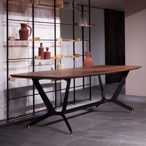 Table contemporaine - EFESTO - SCIC - en noyer / avec piètement en fer / rectangulaire