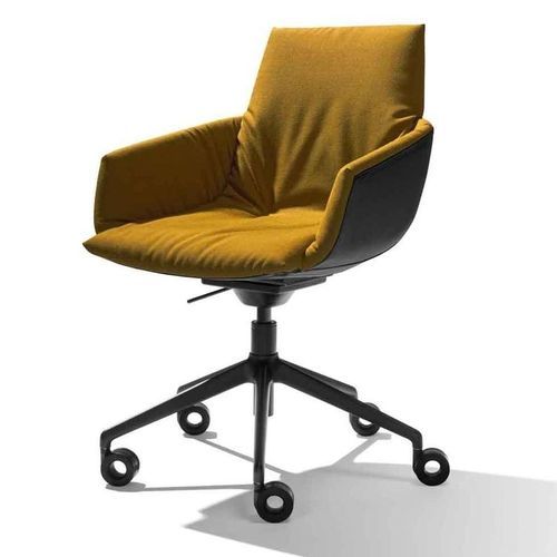 Chaise de bureau contemporaine - lui léger - TEAM 7 - d'intérieur / en tissu / en cuir