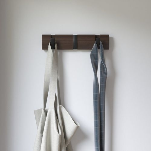 Patère contemporaine - FLIP 3 - Umbra - en bois / multiple
