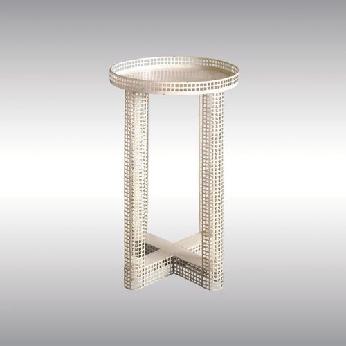 Table d'appoint classique - 20013 - Woka Lamps Vienna - en fer / ronde / professionnelle