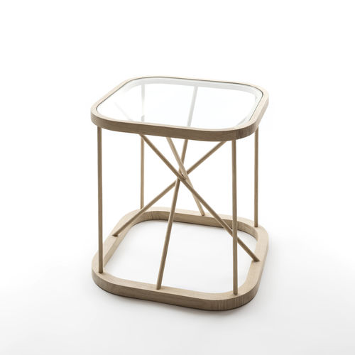 Table de chevet contemporaine - TWIGGY - Woodnotes - en verre / en chêne / carrée