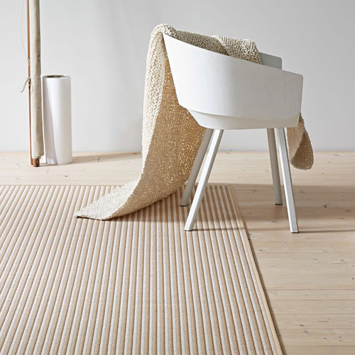 Tapis contemporain - RAILWAY - Woodnotes - à rayures / en coton / en fibre de papier