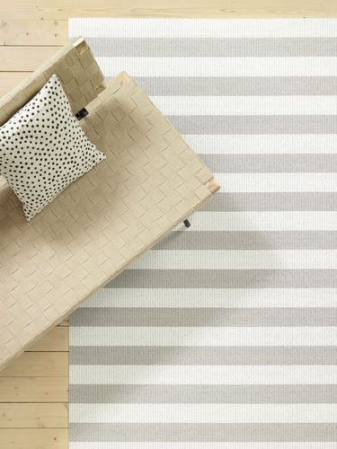 Tapis contemporain - BIG STRIPE - Woodnotes - à rayures / en coton / en fibre de papier