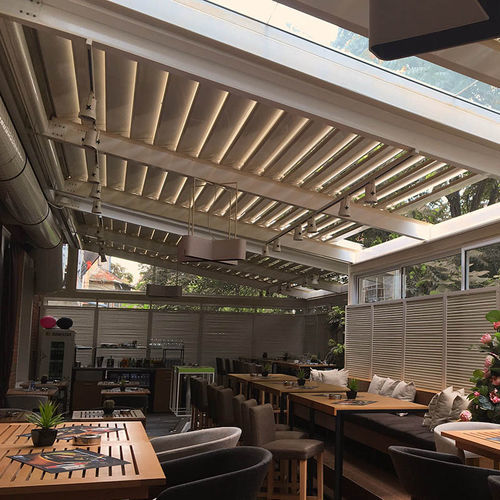 Volet à lames - PITCHED SYSTEM - Designer shade solutions - à lames / en métal / mat