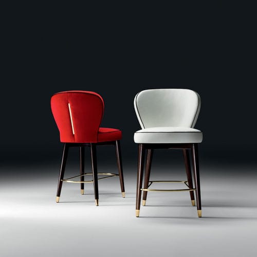 Chaise de bar contemporaine - Olivia - Black Tie - d'intérieur / en cuir / avec piètement en frêne