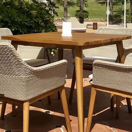 Table mange-debout contemporaine - TIVOLI  - G&G Italia Designer Furniture - en teck / avec piètement en teck / rectangulaire