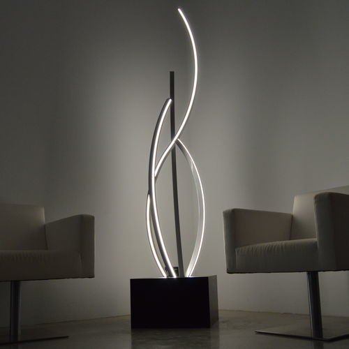 Lampe sur pied - FLAME - KISSA LAMPS - en aluminium anodisé / en aluminium extrudé / design original