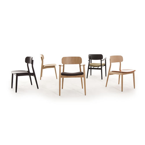 Chaise de salle à manger contemporaine - Basic - Lagranja Collection - d'intérieur / en tissu / en chêne