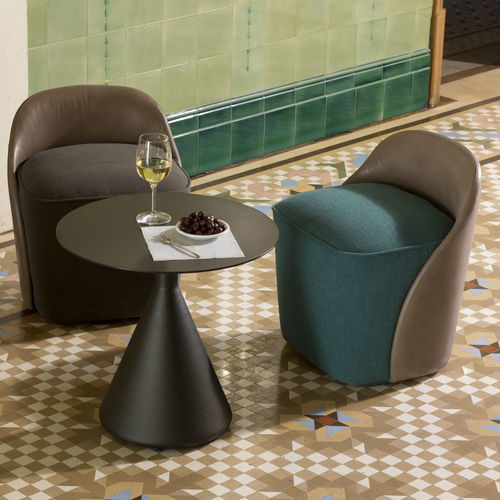 Pouf contemporain - Room - Lagranja Collection - en tissu / en cuir / rectangulaire