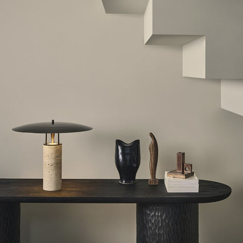 Lampe de table - LUNA  - J. Adams & Co. - en laiton / en pierre naturelle / en travertin