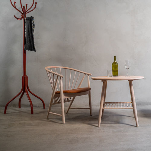 Fauteuil contemporain - SUNFEATHER  - Gemla Fabrikers AB - en cuir / en hêtre / marron