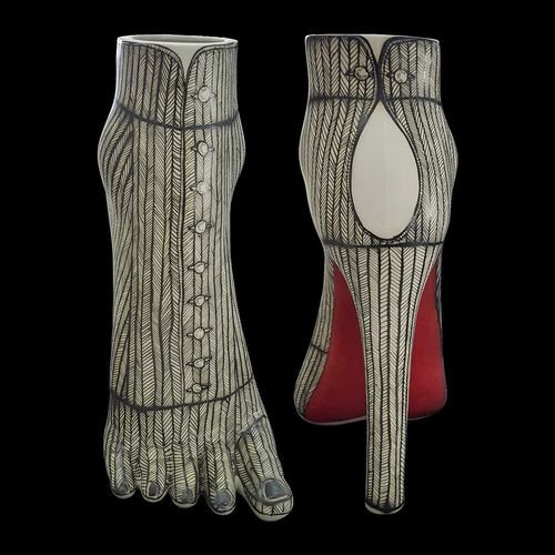 Vase contemporain - LOU - ELICA STUDIO - en porcelaine / fait main / Fabriqué en Italie