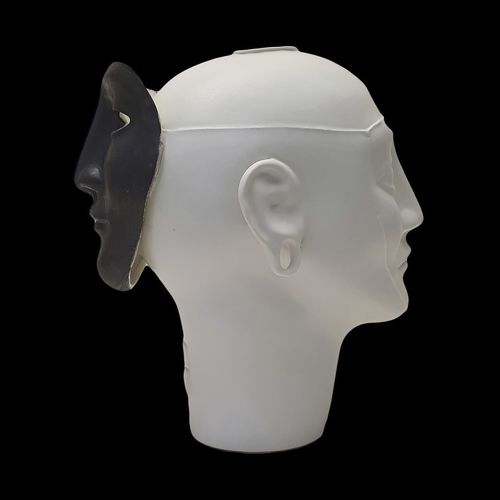 Vase contemporain - MASK - ELICA STUDIO - en porcelaine / fait main / Fabriqué en Italie
