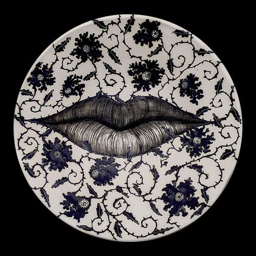 Sculpture en porcelaine - PIATTO DA POMPA BOCCA - ELICA STUDIO - fait main / Fabriquée en Italie / murale