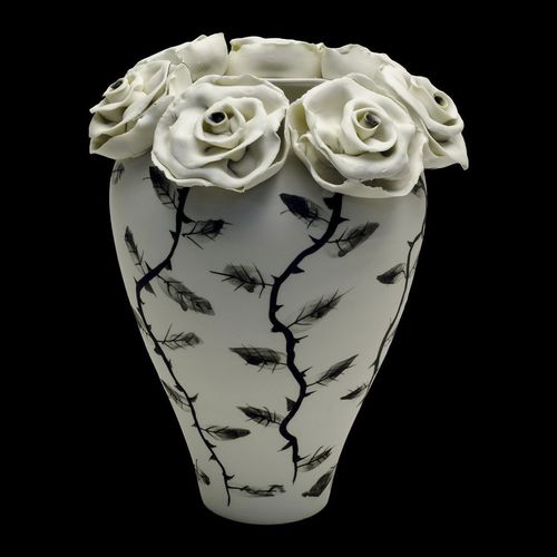 Vase contemporain - ROSAS - ELICA STUDIO - en porcelaine / fait main / Fabriqué en Italie
