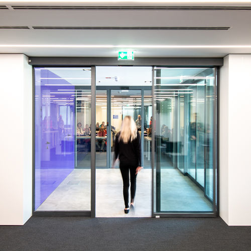 Porte d'entrée - 330 - DOORSON - en aluminium anodisé / coulissante / contemporaine