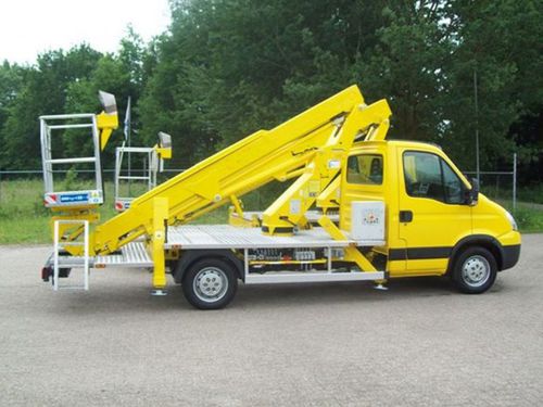 Nacelle télescopique sur camion - SC 22 - Safi Group srl - pour zone dangereuse / pour structure