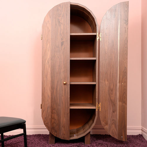 Armoire contemporaine - POLYNNET - Hachi Collections - en noyer / à portes battantes / sur mesure
