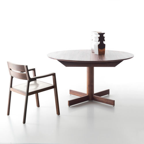 Table contemporaine - DIADE - LANDO - en bois massif / en bois huilé / avec piètement en bois