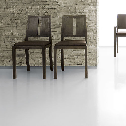 Chaise contemporaine - L304 - LANDO - d'intérieur / en tissu / avec piètement en bois