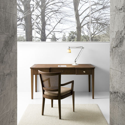 Bureau sur pied - L573 - LANDO - contemporain / en bois massif / droit