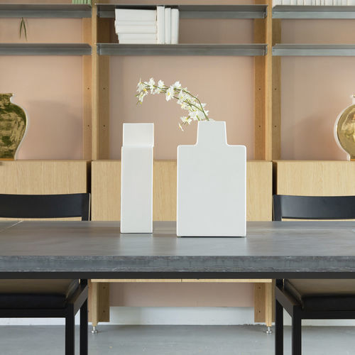 Vase contemporain - MOON 02 - LANDO - en céramique / fait main / de table