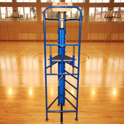 Podium d'arbitre de volley - 2-20 - Pesmenpol - à roues / transportable / en acier