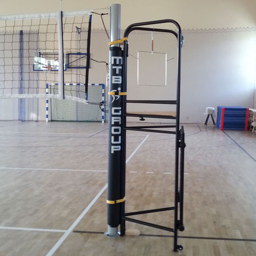 Chaise d'arbitre de volley - 5-24-1 - MTB Group Sp.J. - à roues / en acier / noire