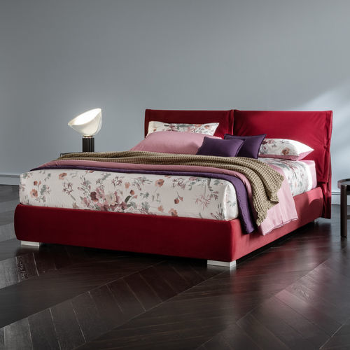 Lit double - Bali - ALTRENOTTI - contemporain / tapissé / avec tête de lit tapissée