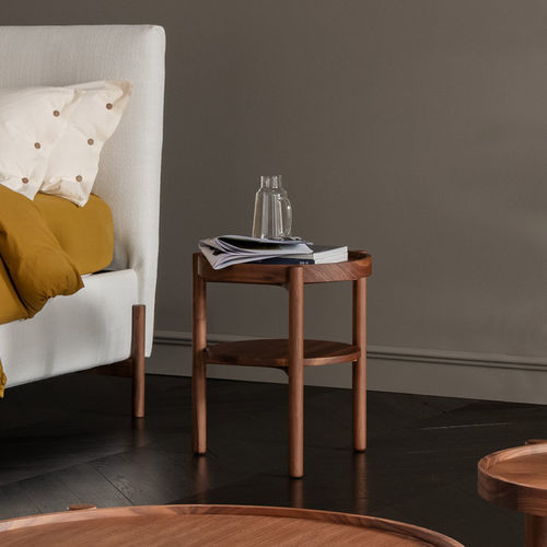 Table de chevet contemporaine - ALTRENOTTI - en noyer / en frêne / en métal