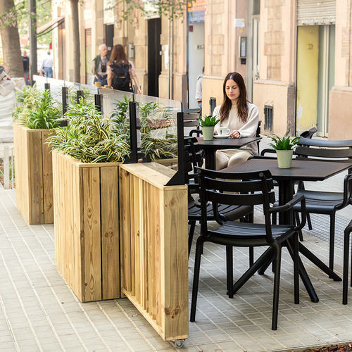 Séparateur d'espace avec jardinière intégrée - Claustra - Hortalia - en bois / pour restaurant / contract