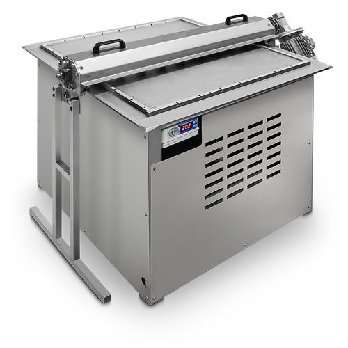 Cutter pour cuisine professionnelle - MIA Food Tech - pour l'industrie agroalimentaire / pour pâtisserie / de découpe