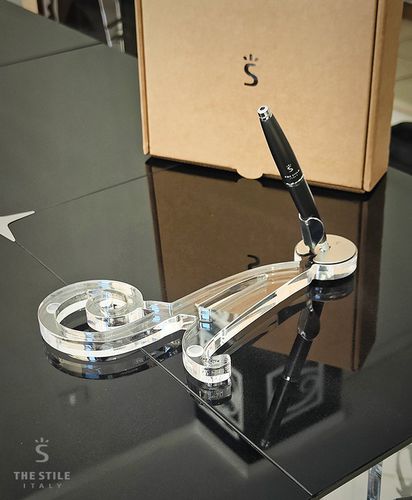 Organisateur de bureau en verre acrylique - Arial - Laserplanet