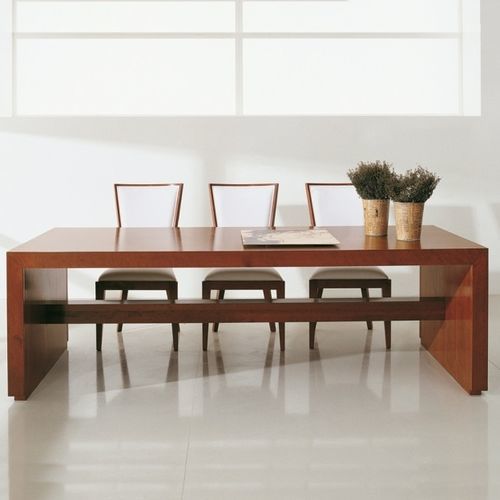 Table à manger contemporaine - C1249 - ANNIBALE COLOMBO - en noyer / en cerisier / avec piètement en cerisier