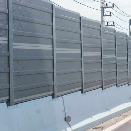 Mur anti-bruit avec panneau modulaire - INSA P57 - Insametal - en acier galvanisé / en laine de roche / pour route