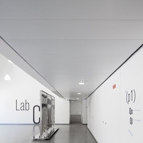 Faux-plafond en métal - BIOGUARD - Knauf Ceiling Solutions - en dalles / pour salle blanche / d'intérieur