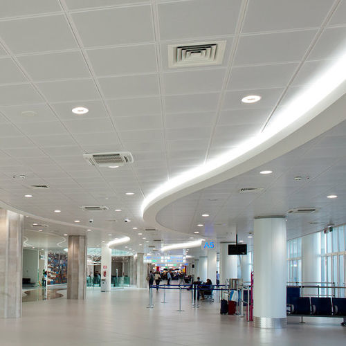 faux-plafond en métal - Knauf Ceiling Solutions