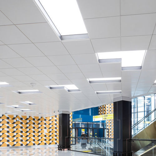 Faux-plafond en métal - Armstrong MicroLook, Axal Vector - Knauf Ceiling Solutions - en dalles / pour bureau / pour salle de conférence