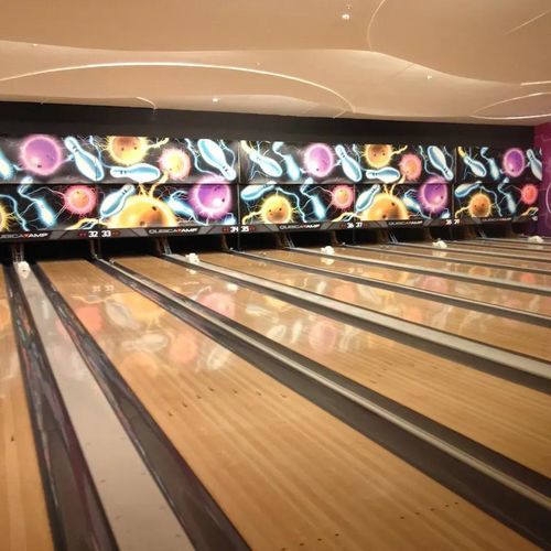 Sol sportif d'intérieur - BOWLING LANES - Changzhou Zhongtian Fire-proof Decorative Sheets Co., Ltd. - en stratifié haute pression / en HPL / pour école