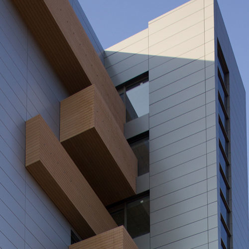 Bardage en panneaux - Disegna - en acier inox / horizontal / durable