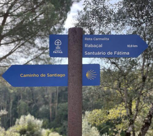 Panneau signalétique encastrable - RELIGIOUS ROUTES - Floema - au sol / en HPL / en plastique recyclé