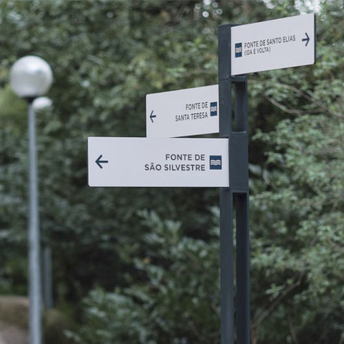 Panneau d'information pour espace public - FRAME - Floema - pour les zones urbaines / en plastique recyclé