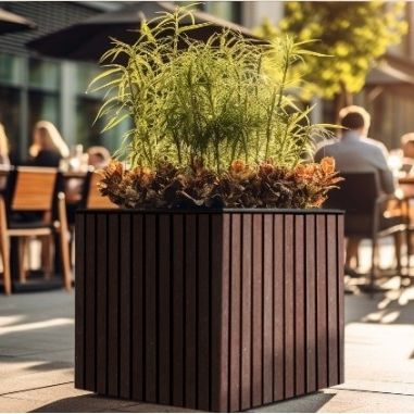 Jardinière en plastique recyclé - Q700 FRAME - Floema - en polyuréthane / en ABS / en métal
