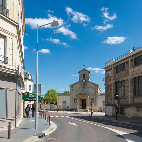 Lampadaire urbain - ZESTO - ECLATEC International - contemporain / en fonte d'aluminium / en verre