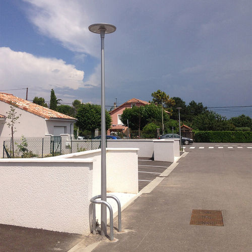 Lampadaire urbain - SCOOP - ECLATEC International - de jardin / contemporain / en polycarbonate
