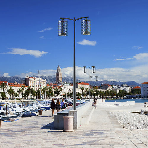 Lampadaire en PMMA - ORNA - ECLATEC International - urbain / contemporain / en polycarbonate